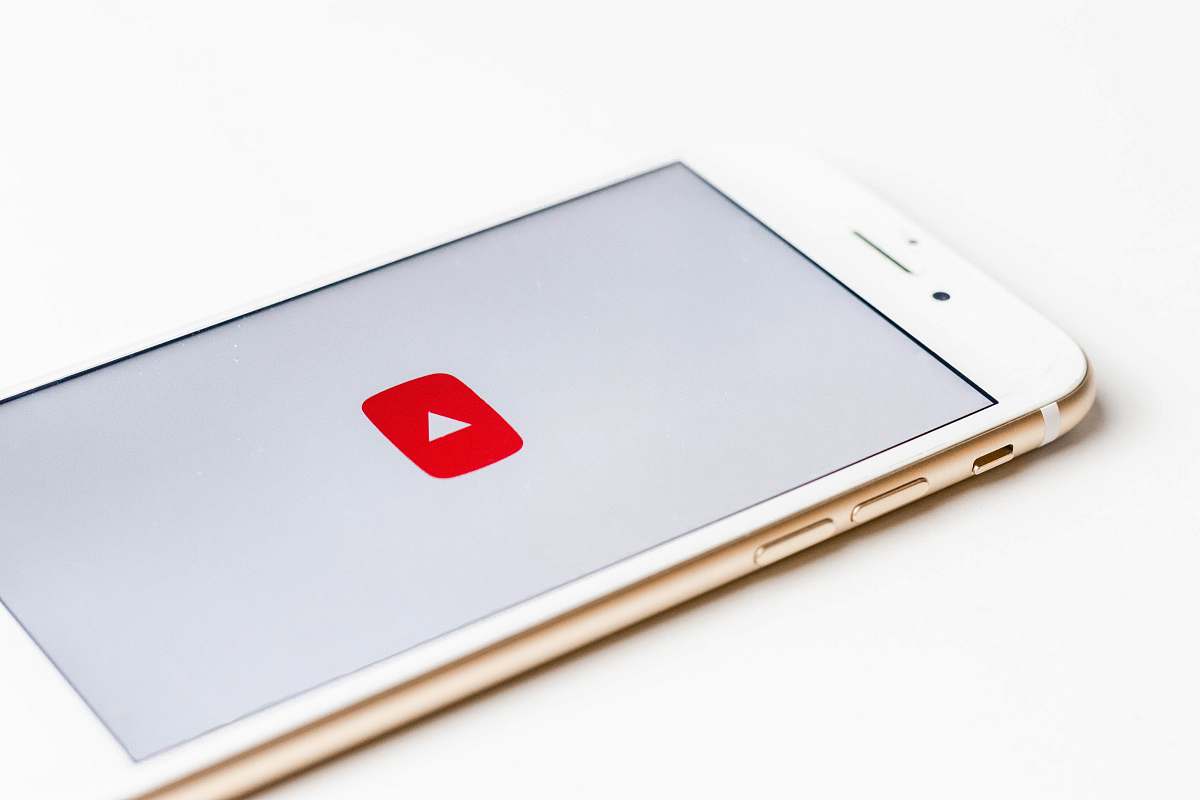 cell phone Youtube screengrab phone